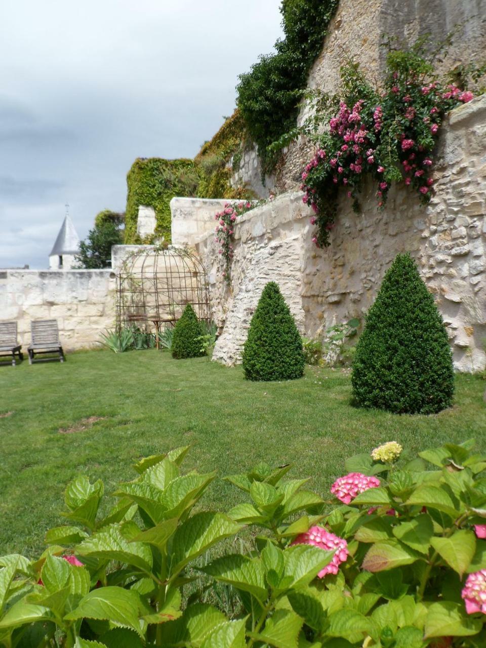 La Closerie Saint Jacques Loches Exterior foto